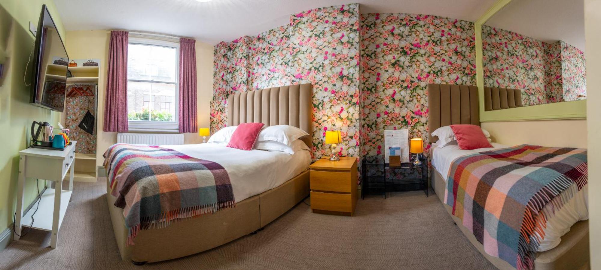 The Griffin Belle Vauxhall Bed & Breakfast London