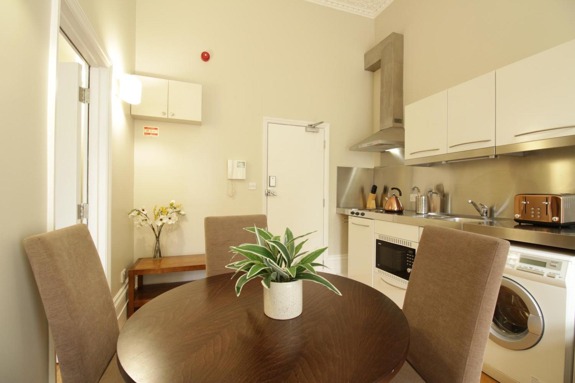 Apartment Queen Victoria *