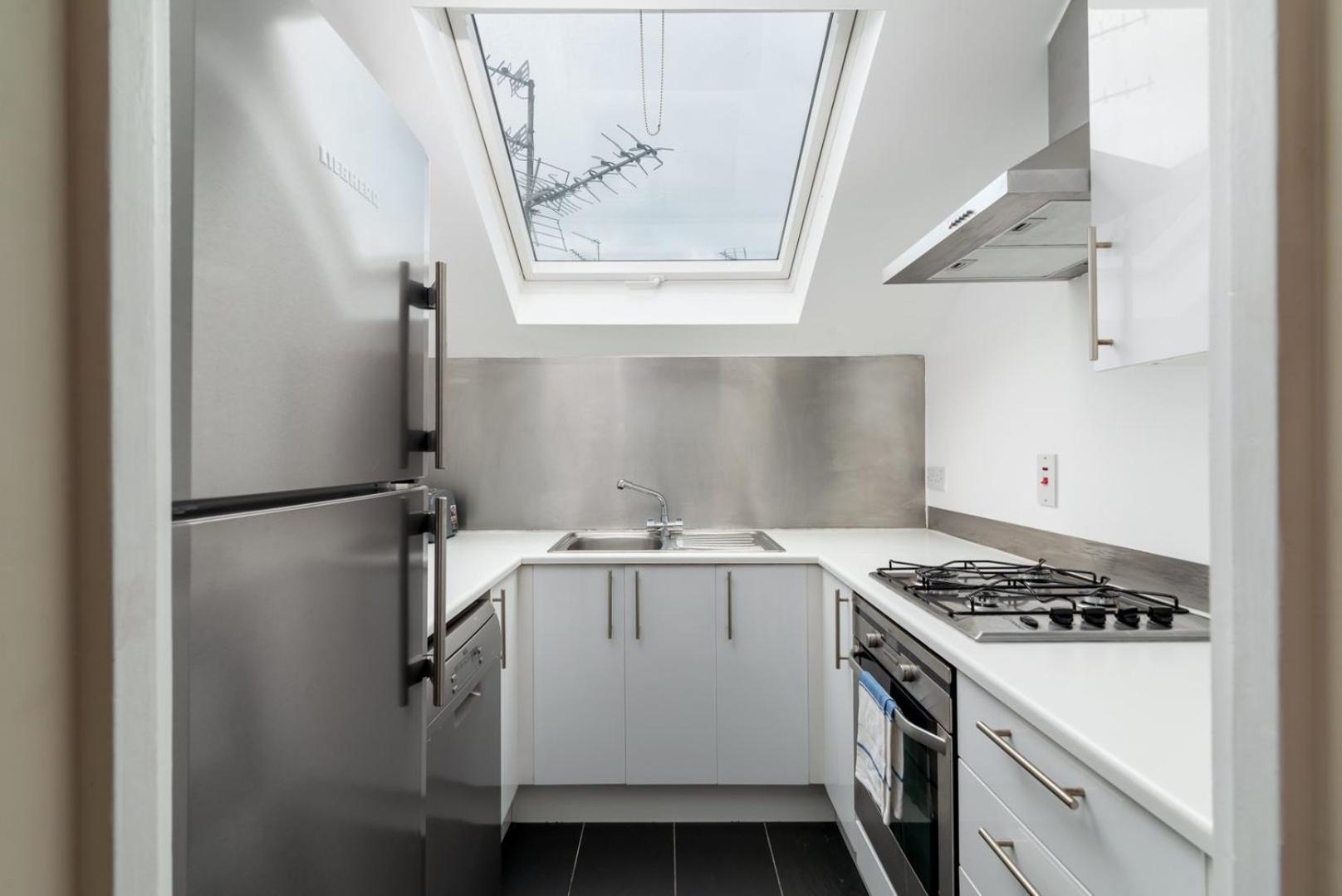 Appartement Guestready - Sunny Top Floor Flat With Views *