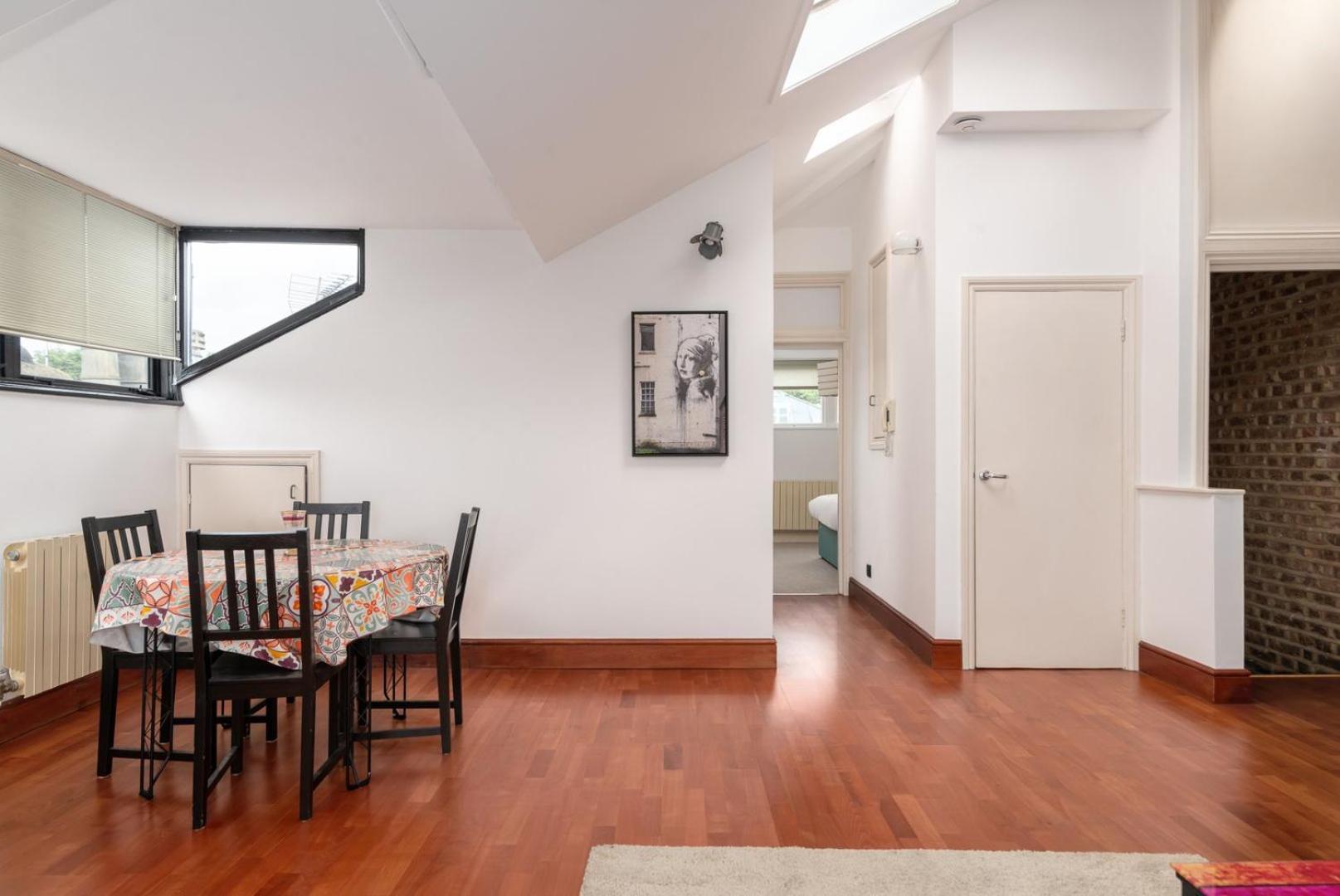 Guestready - Sunny Top Floor Flat With Views Appartement