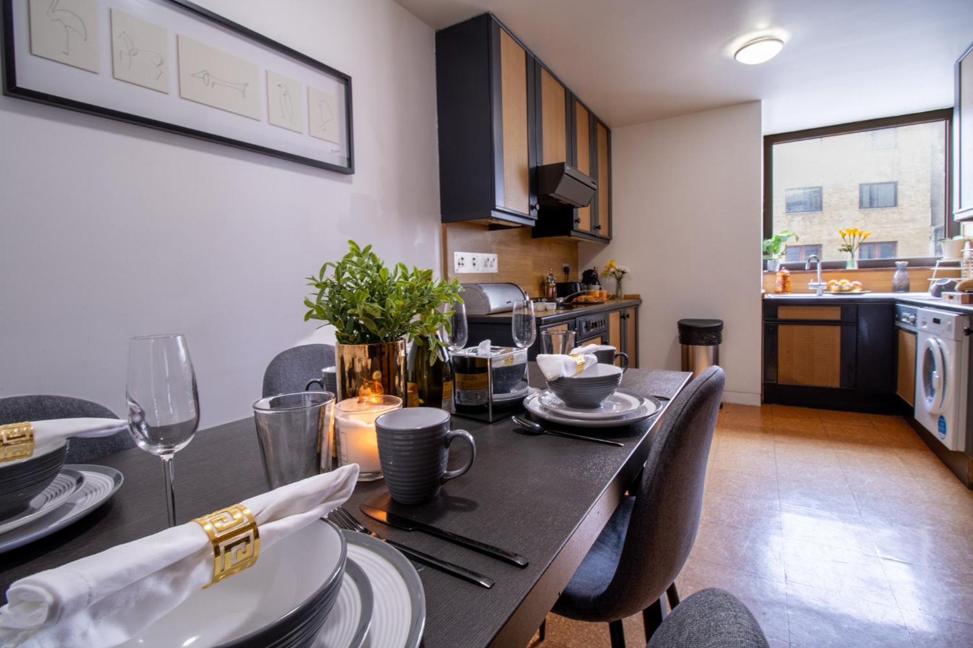 Spacious 2-bedroom In Piccadilly 6100p Appartamento Londra