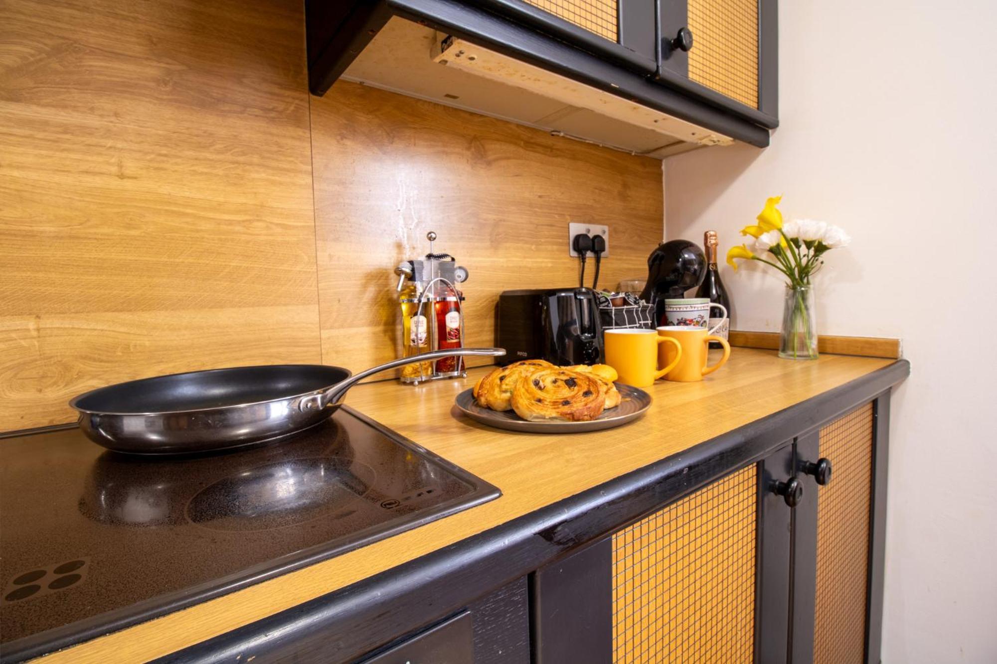 Spacious 2-bedroom In Piccadilly 6100p Leilighet