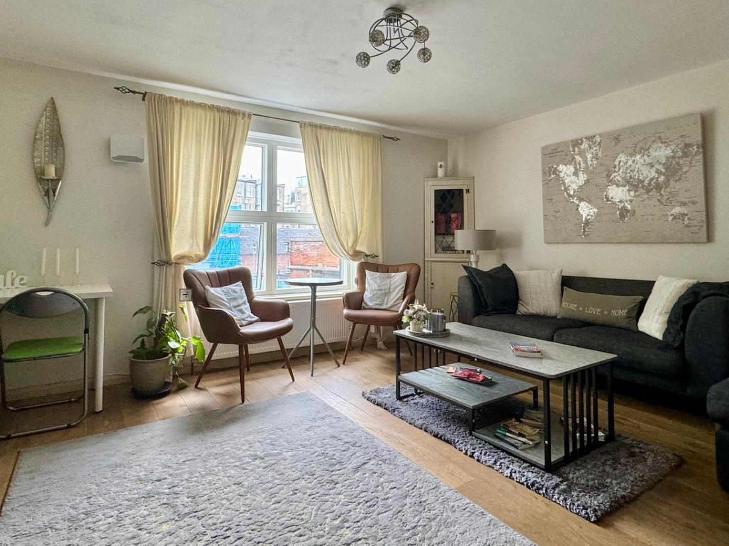 Super Beautiful Three Bedroom *