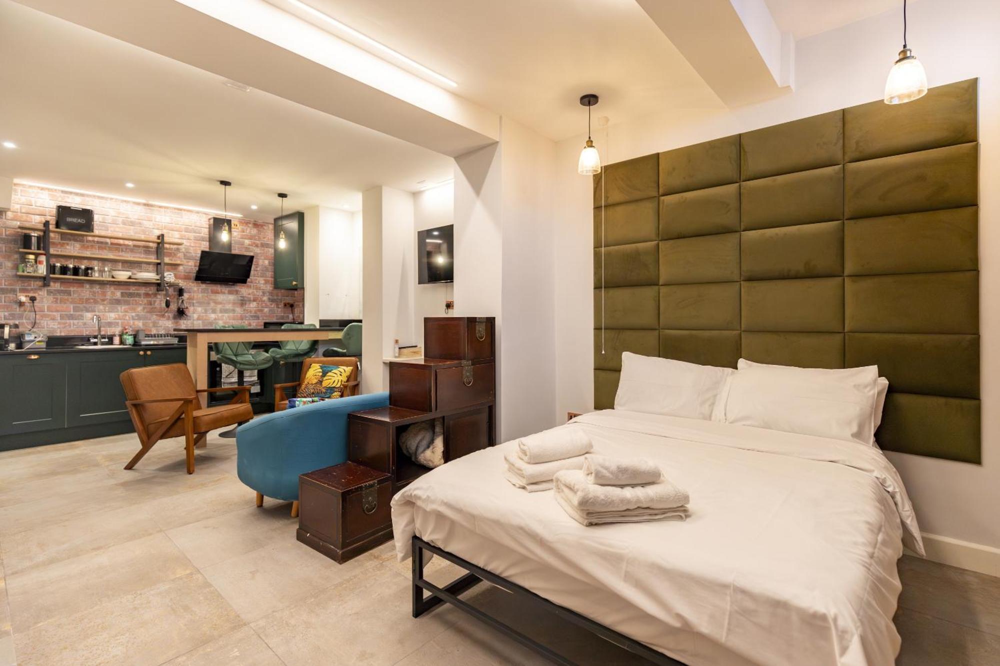 Boutique London