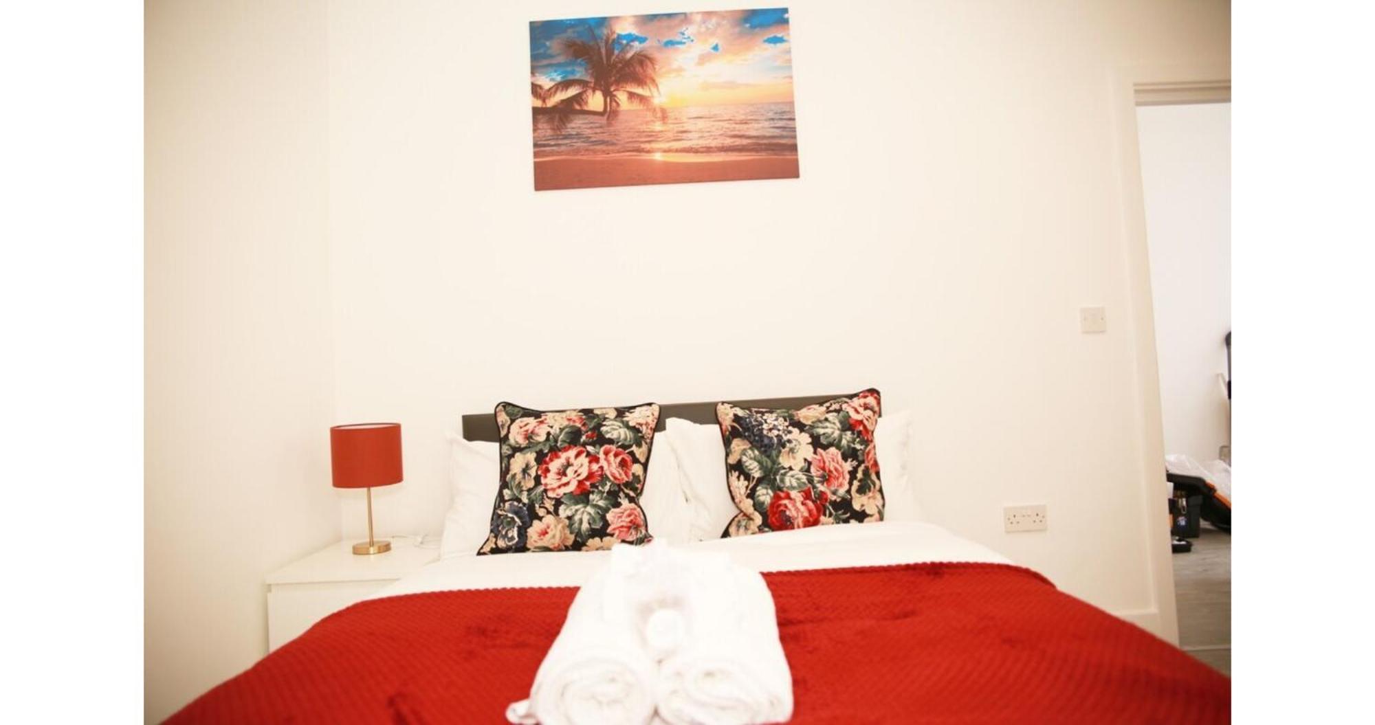 Cricklewood Deluxe Ensuite *