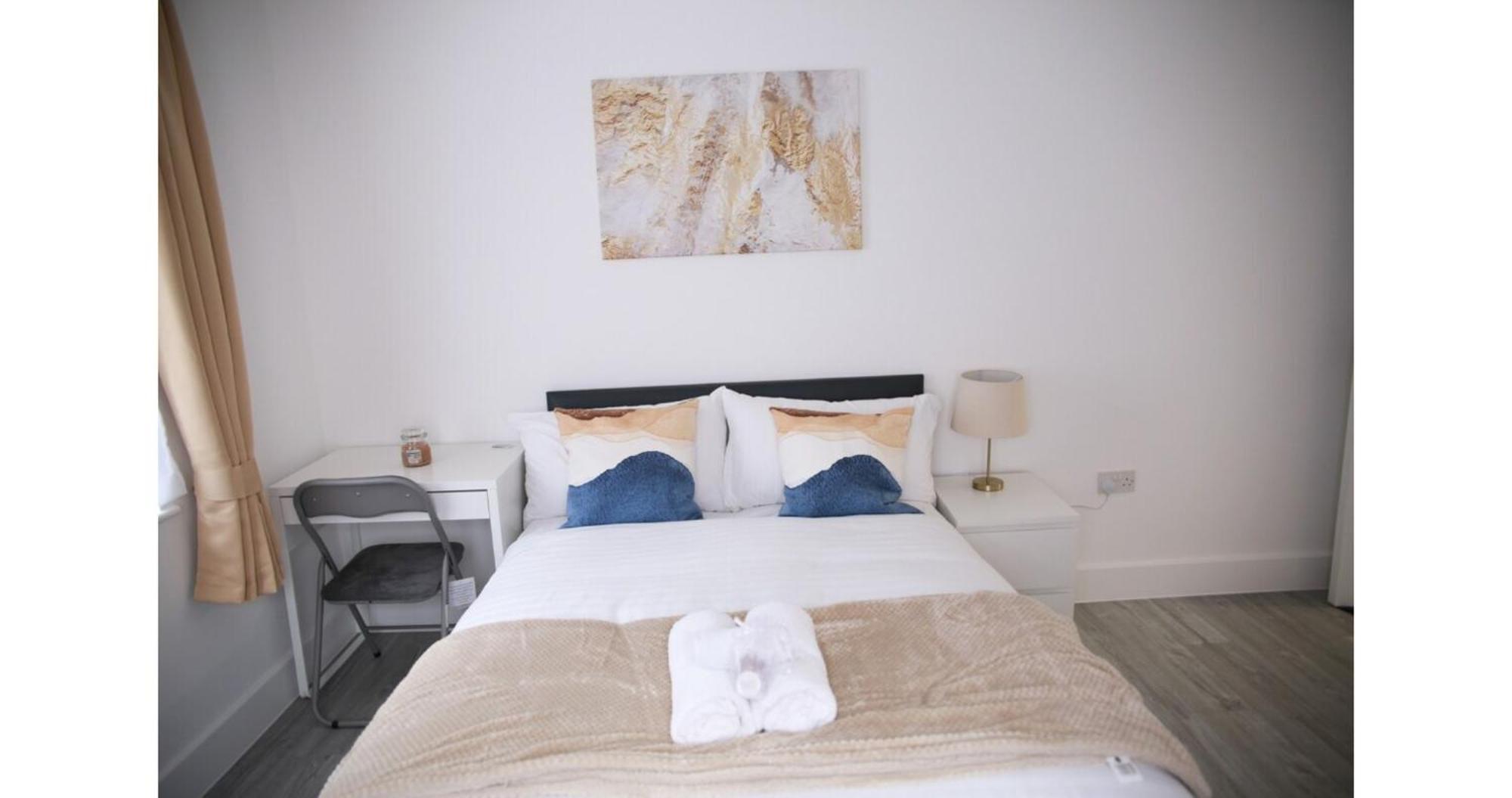 Gjestgiverier Cricklewood Deluxe Ensuite London