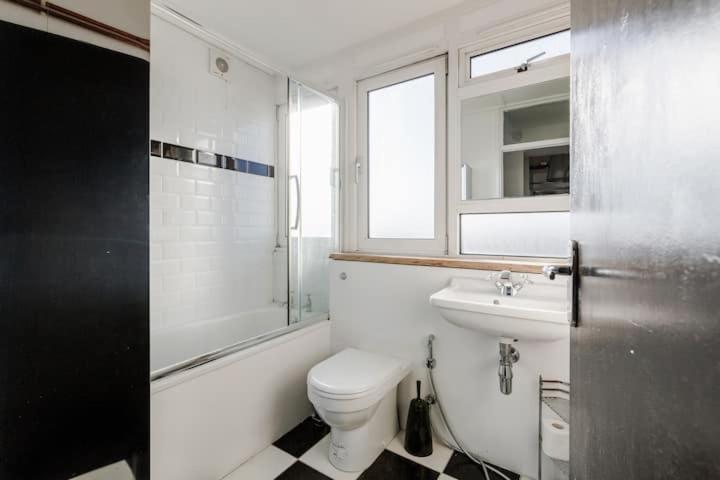 Guestready - Stylish Skyline Views, Appartamento Londra