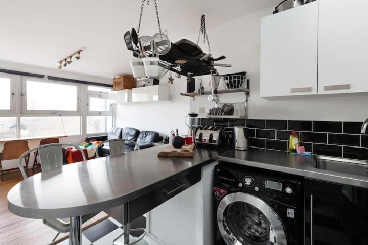 Guestready - Stylish Skyline Views, Appartamento *