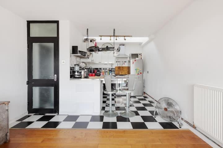 Guestready - Stylish Skyline Views, Appartamento Londra