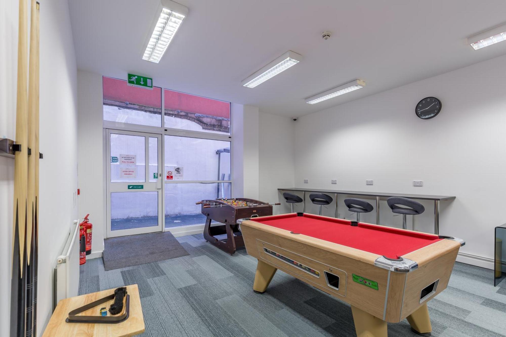 Studio Flat Farringdon * London