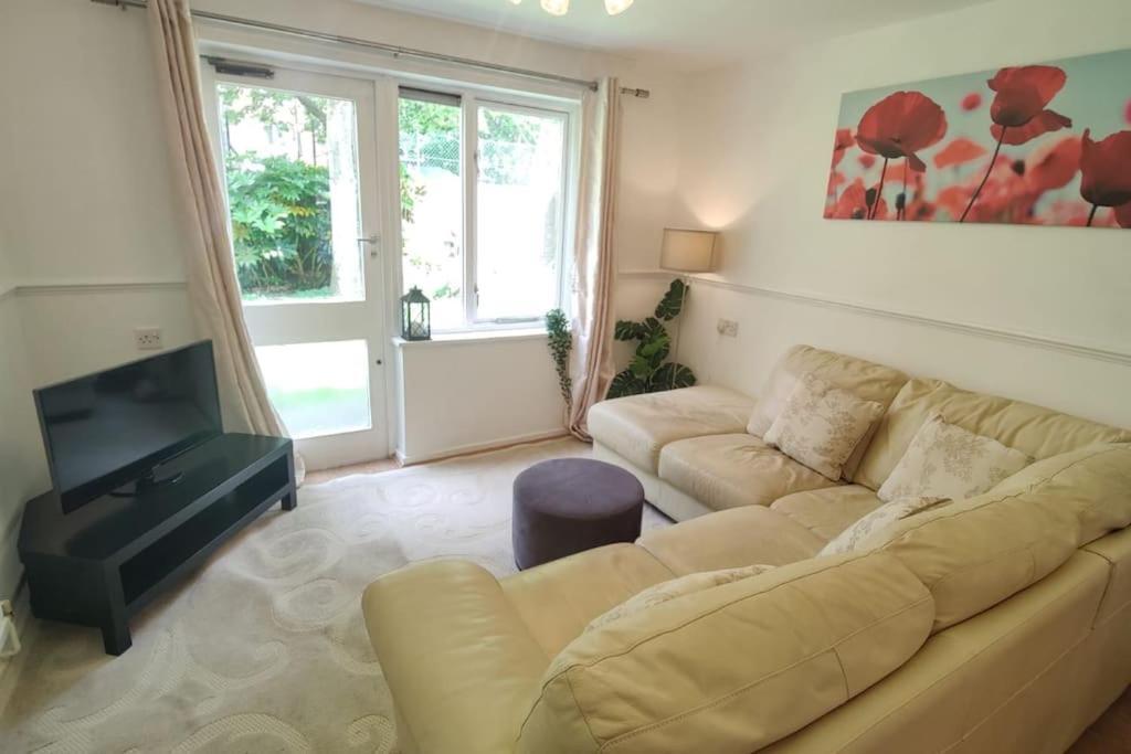 2 Bed Brick Lane Flat, Liverpool St Londen