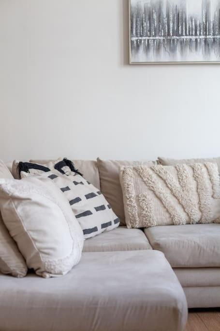 Incredible Location In Central - 2bed * Londen