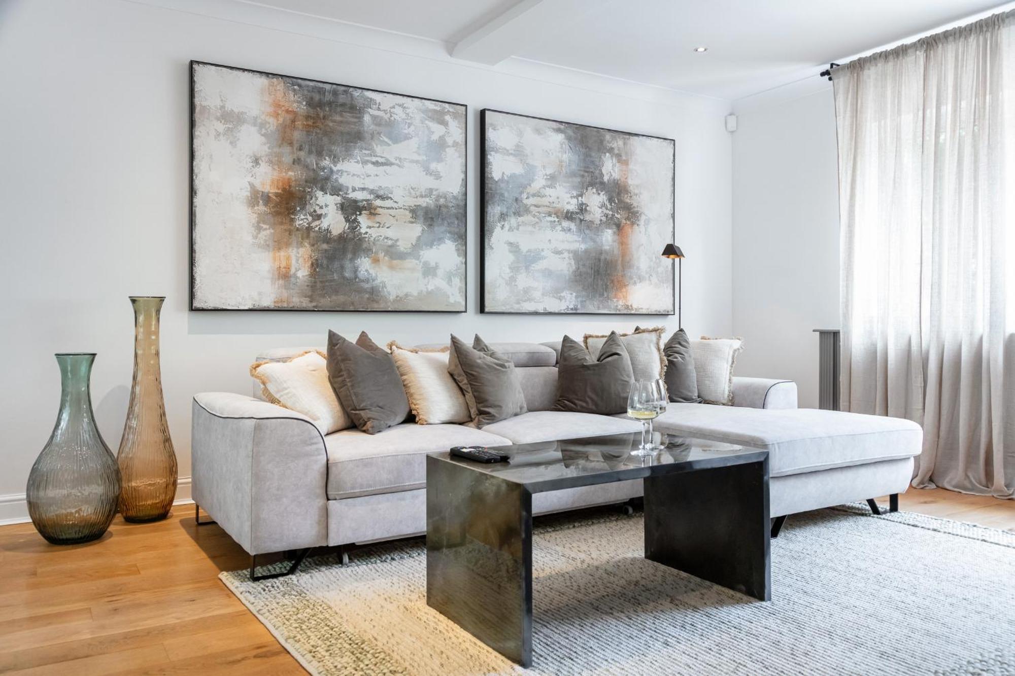 Rare 4beds Townhouse In Kensington With Patio Londra