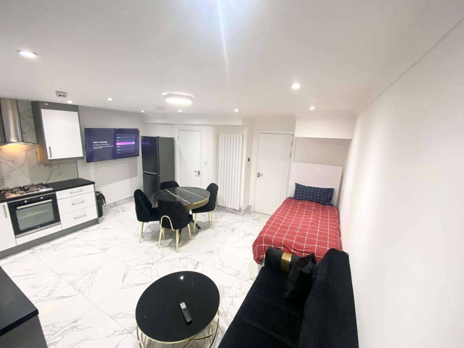 Casa vacanze The Royal Boutique Regent By , Sleep 8