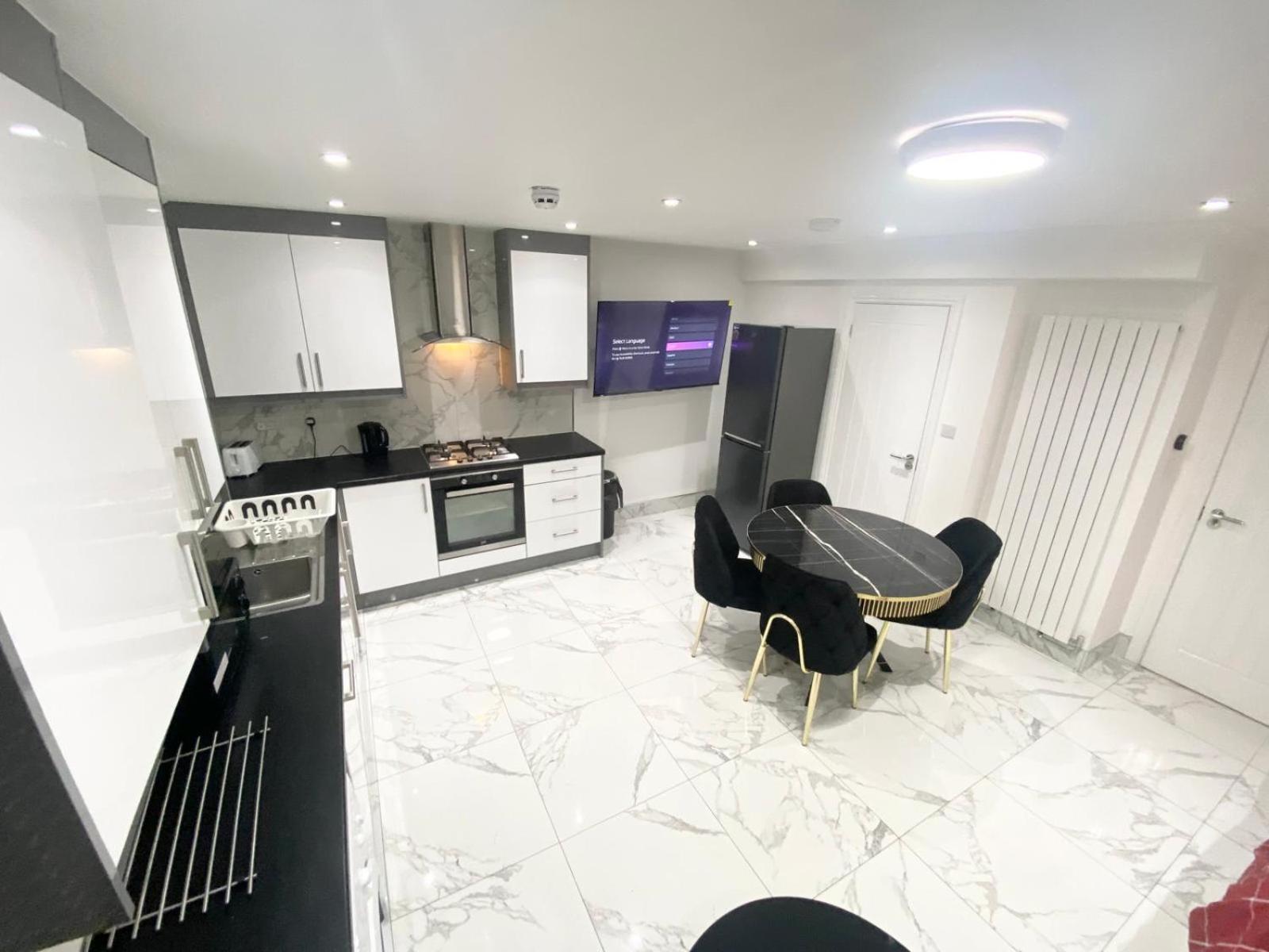 Casa vacanze The Royal Boutique Regent By , Sleep 8