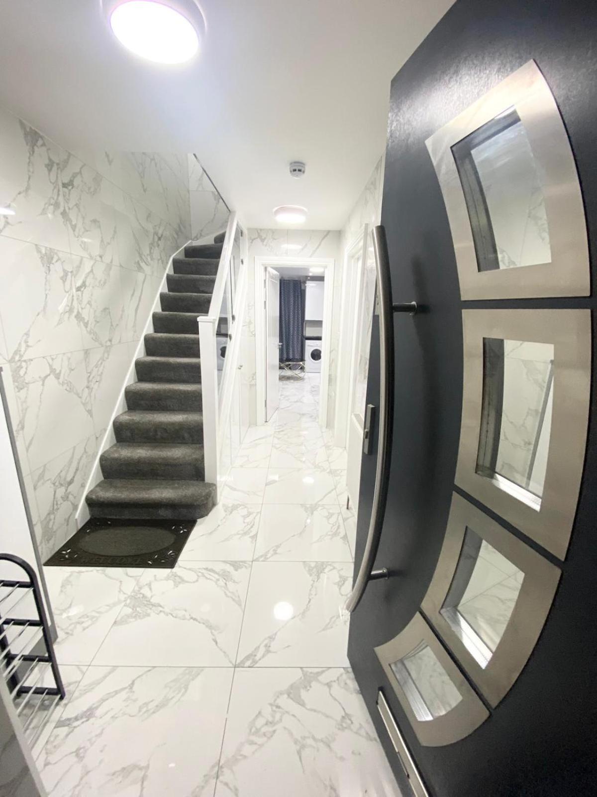 Casa vacanze The Royal Boutique Regent By , Sleep 8 *