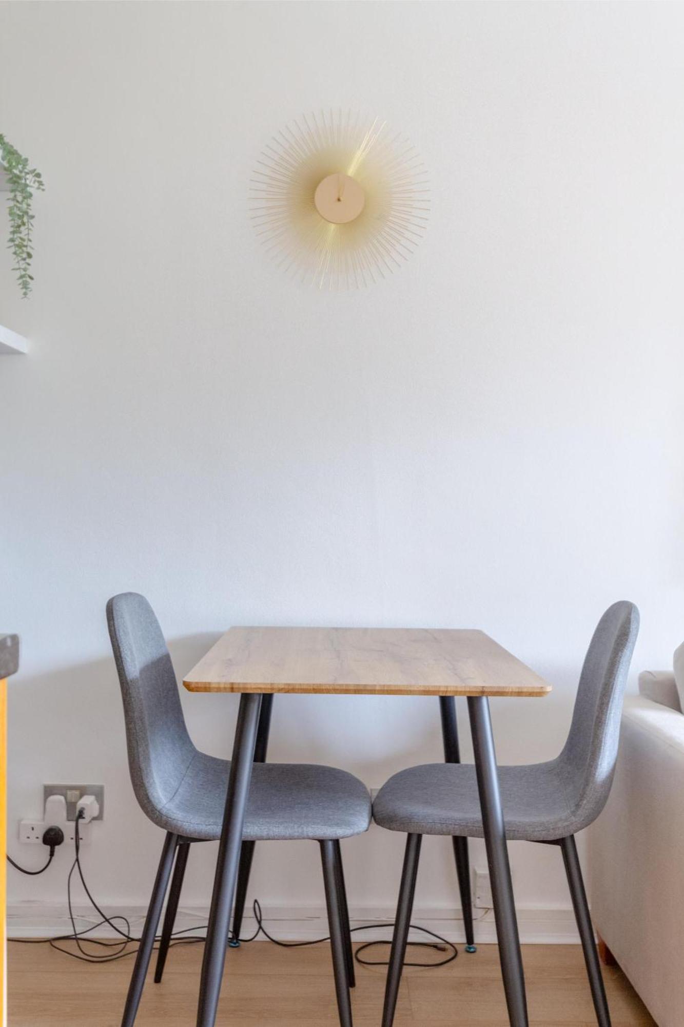 Lägenhet Refurbished Kensington With Balcony Near Tube
