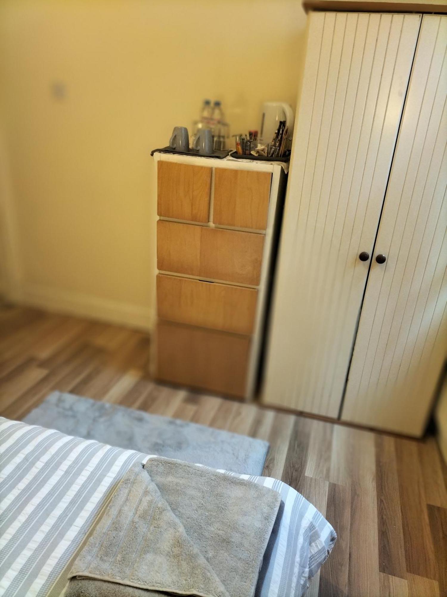 4 Bedroom Ground Floor For Up To 7 Guests Lejlighed