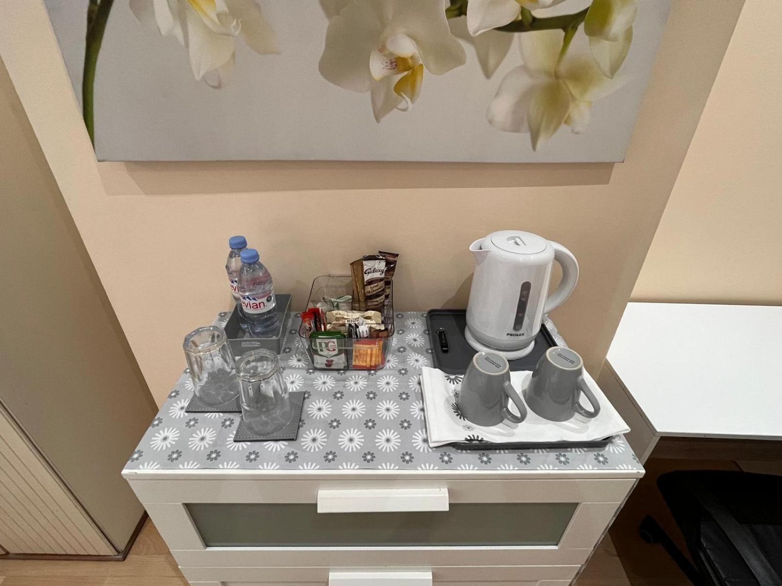 4 Bedroom Ground Floor For Up To 7 Guests Lejlighed London