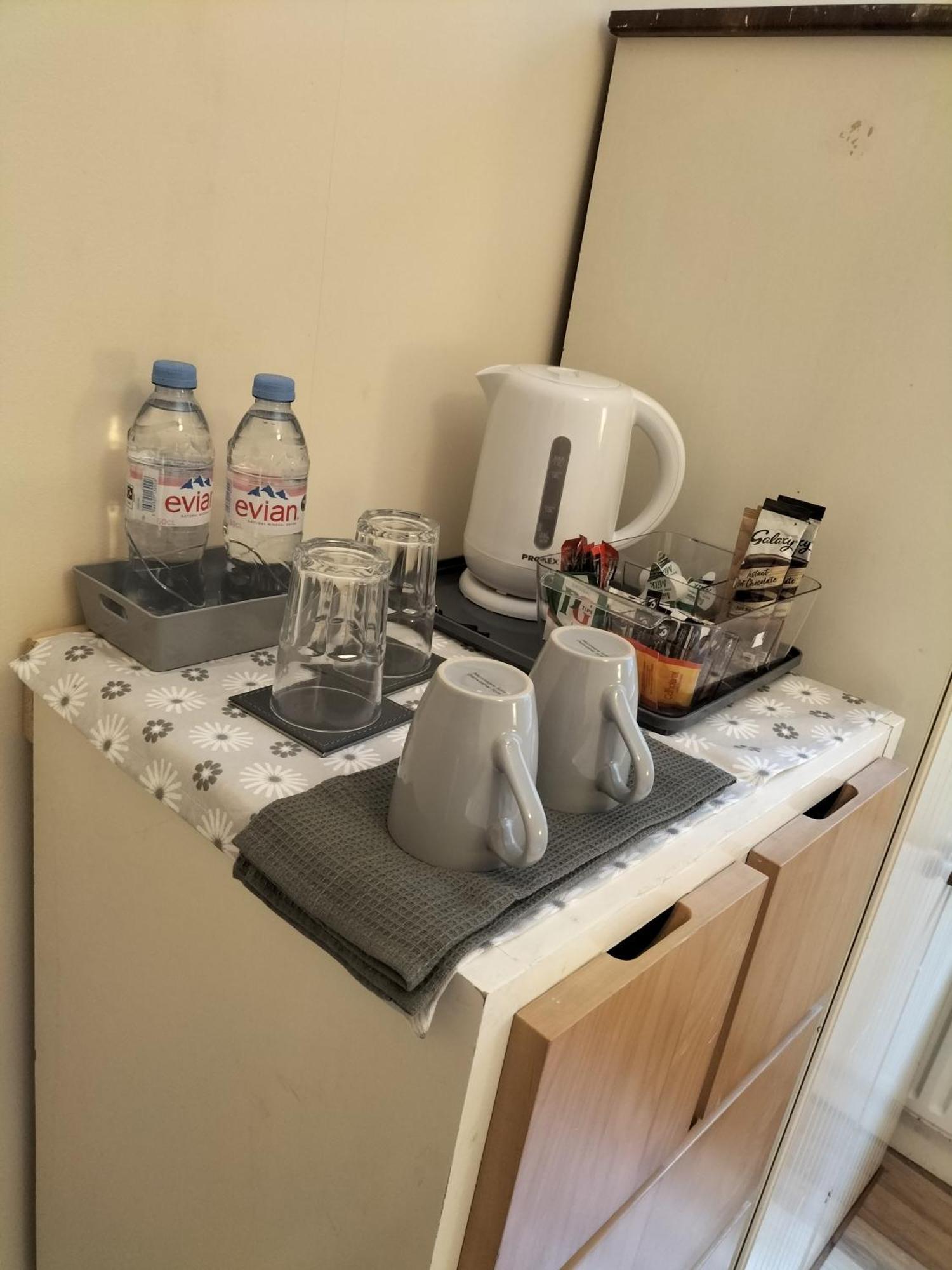4 Bedroom Ground Floor For Up To 7 Guests Lejlighed