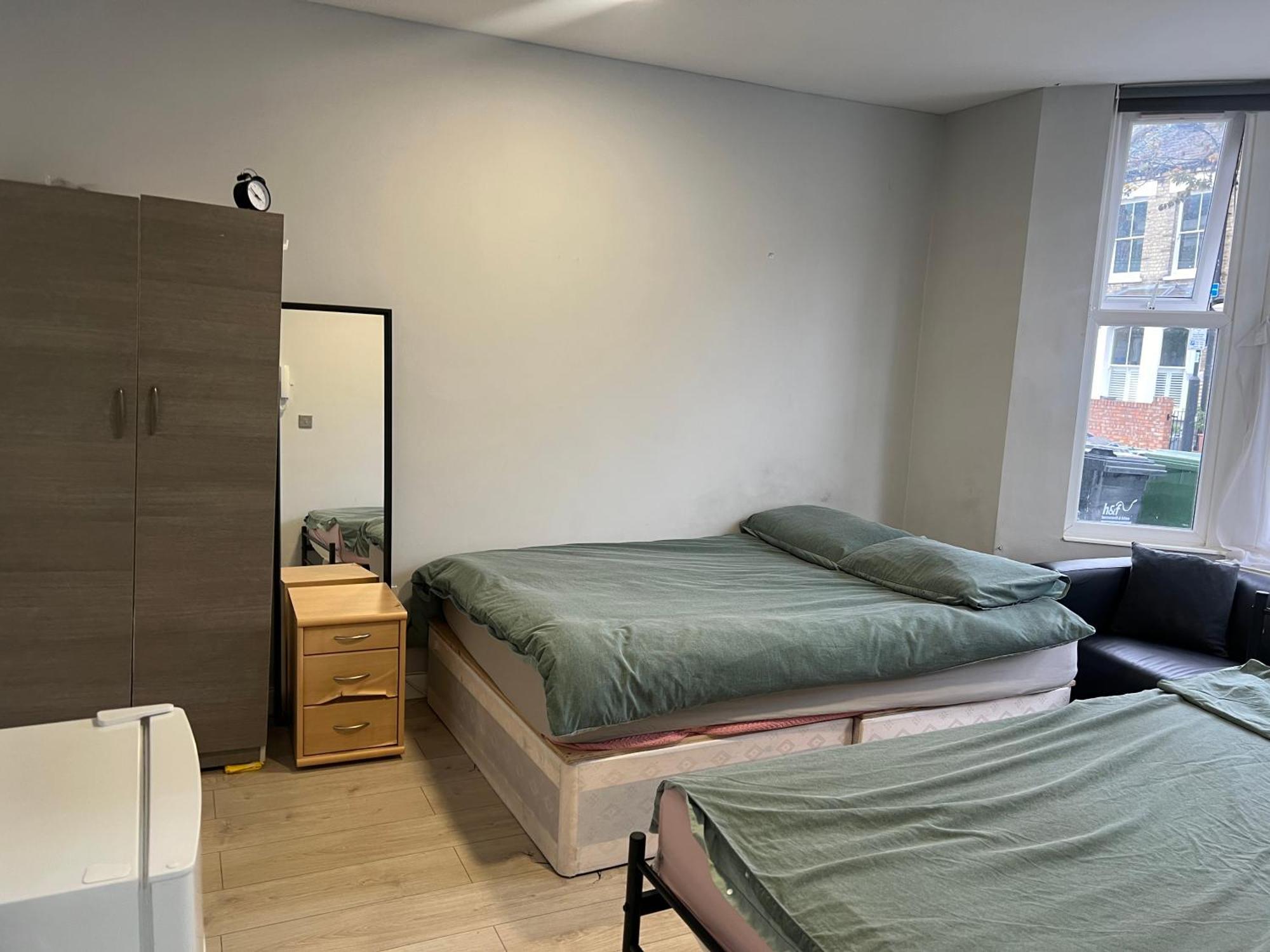 Sterne Street 4 Person * London
