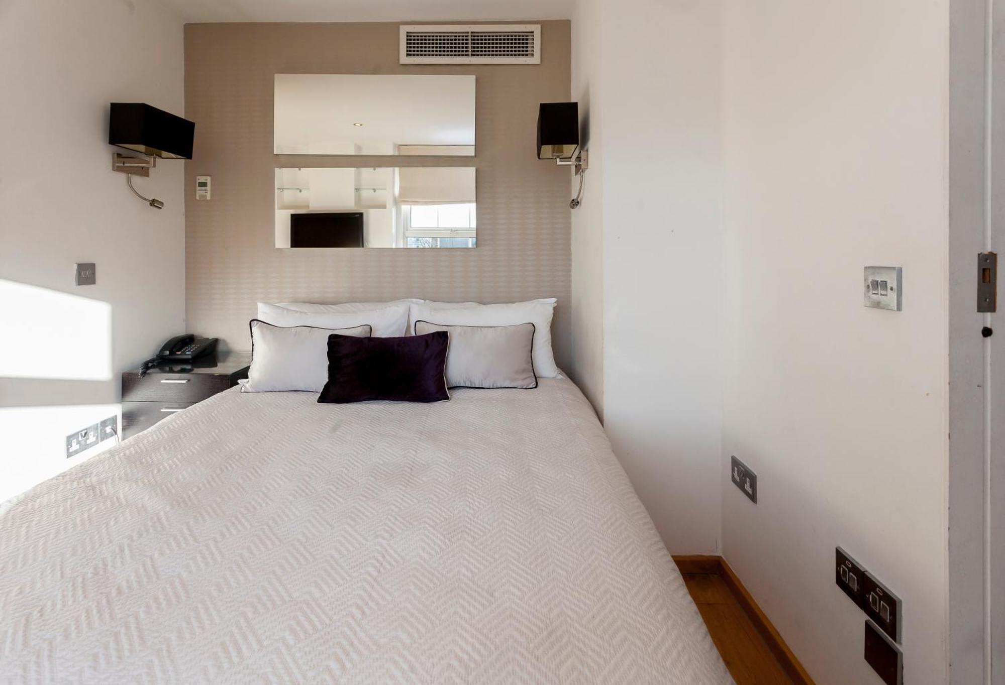 Space 4* Londen