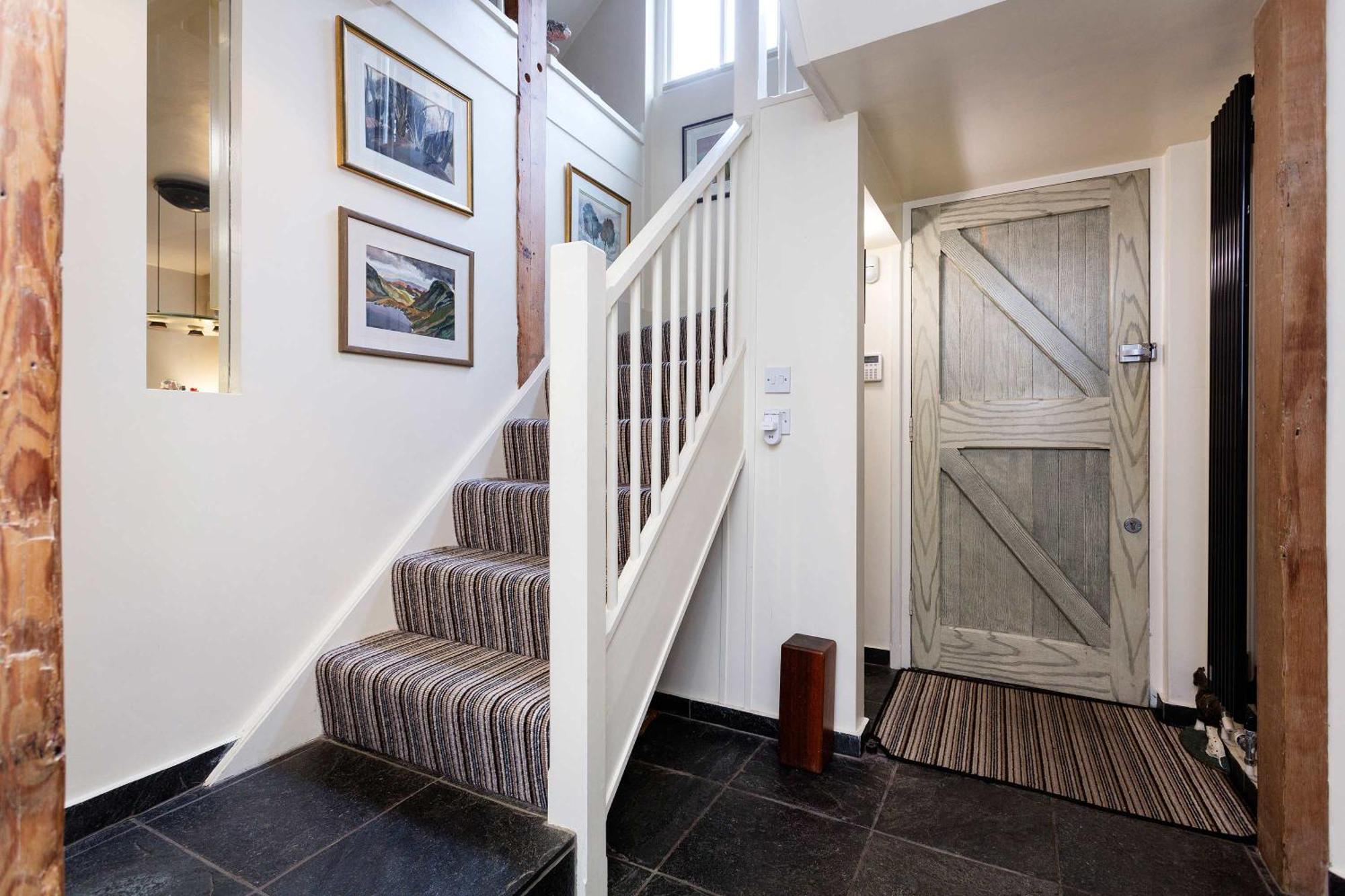Veeve - Stables Mews * London