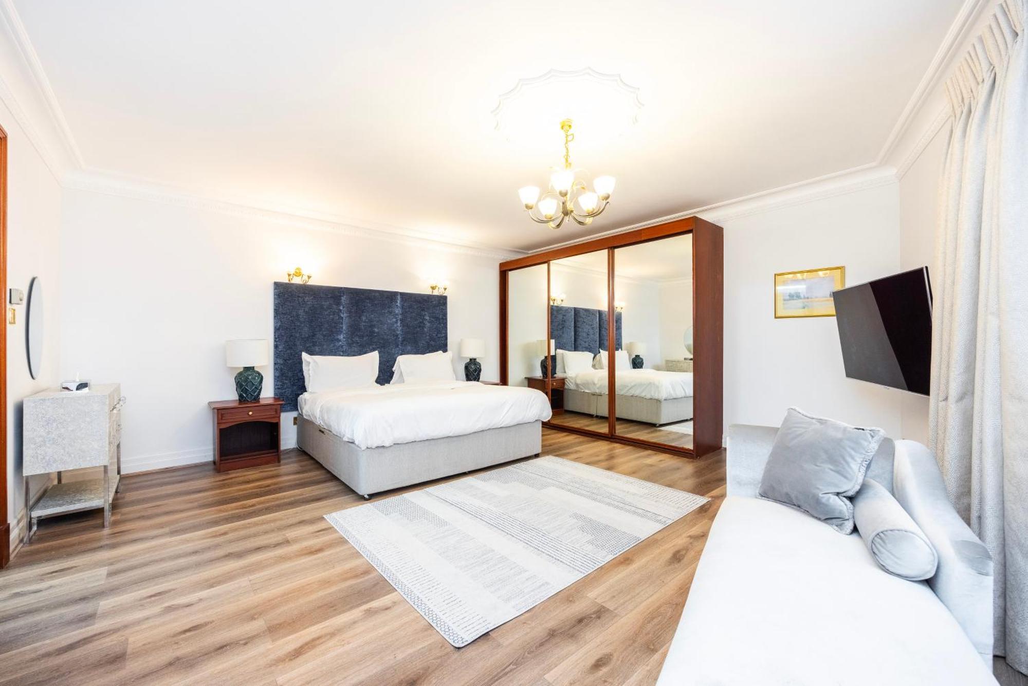 Aparthotel Carlton Court - Mayfair London