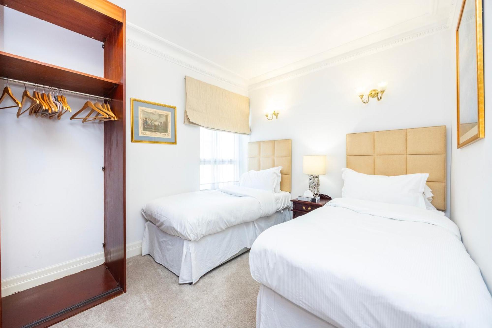 Carlton Court - Mayfair 5*