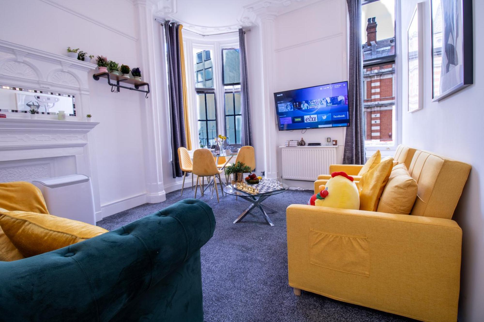 Luxurious On Oxford Street London