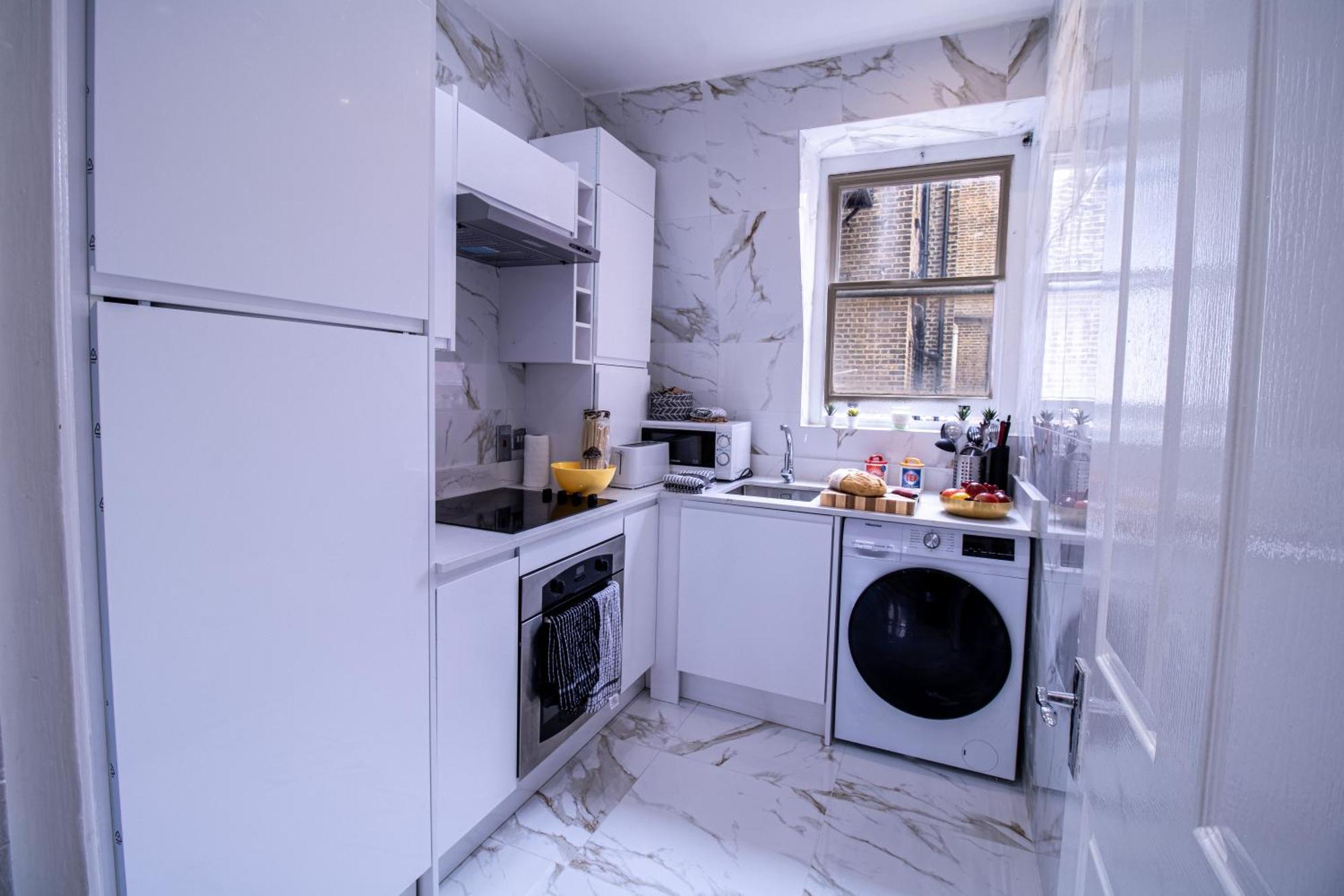 Modern 2-bedroom On Oxford Street 8gc Apartment