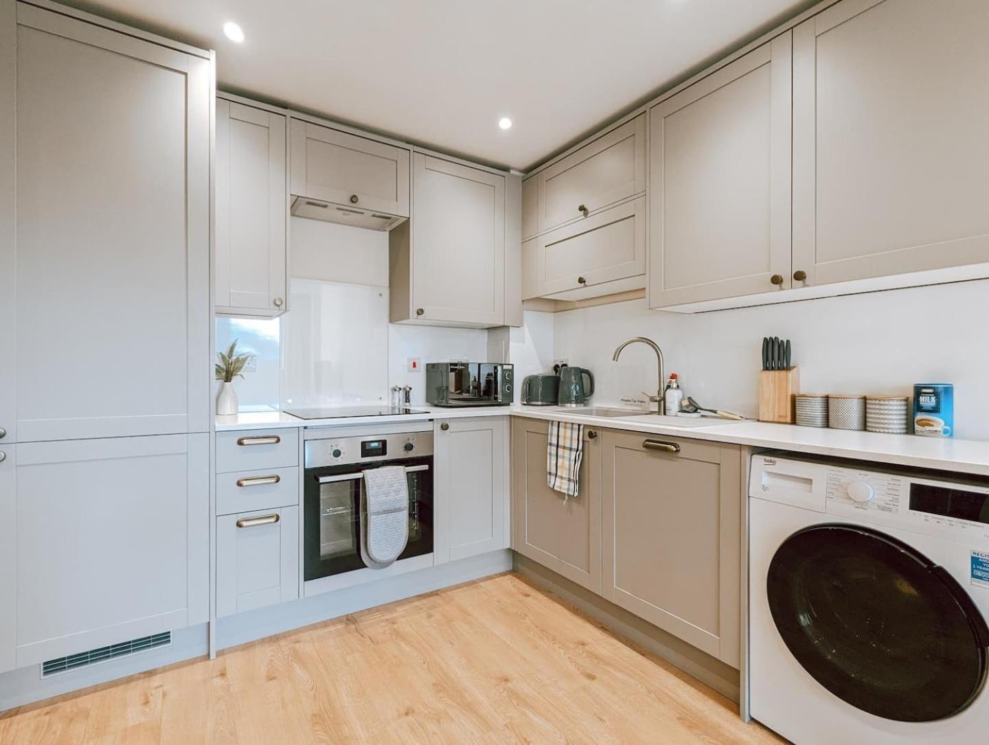 The Springwell Near Farringdon * London