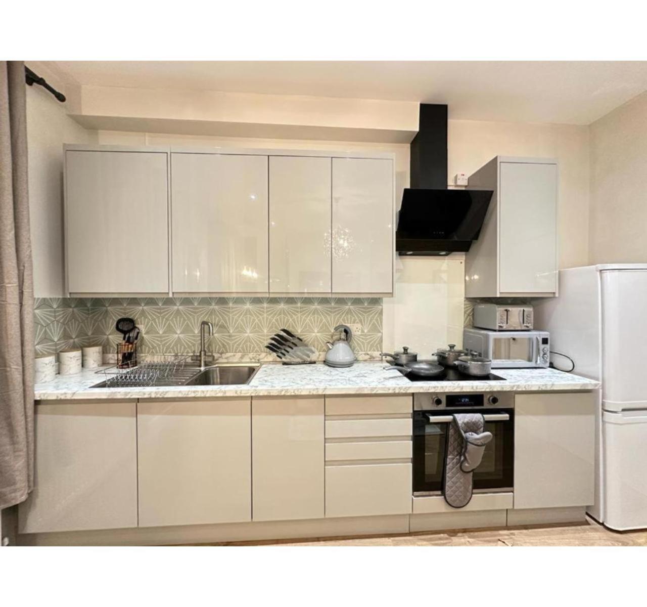 F2- Beautiful 1 Bed Flat Near Edgware Road Station Appartamento Londra