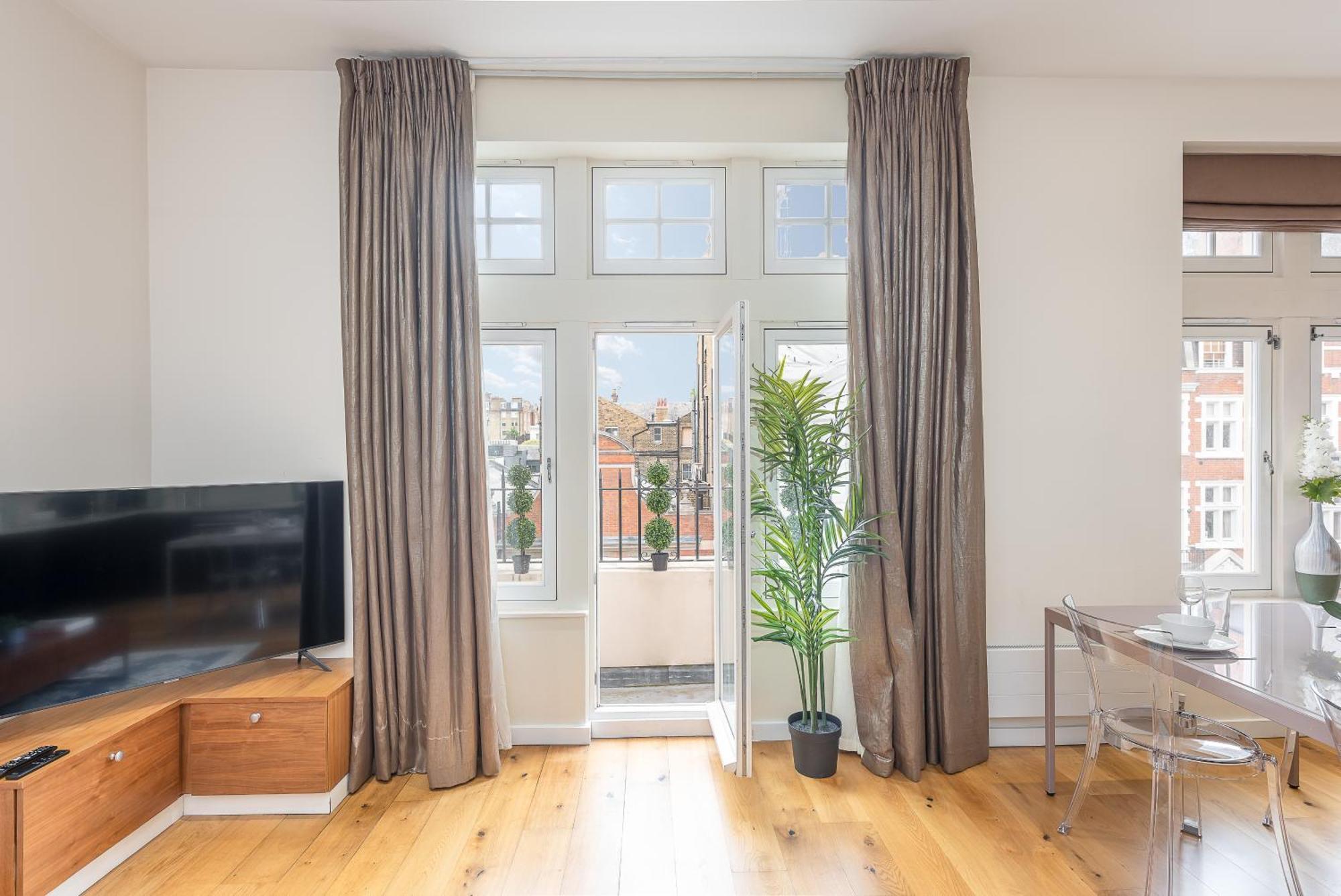Appartement Moments From Hyde Park & Notting Hill With Free Luggage Storage And Washing Machine Londen
