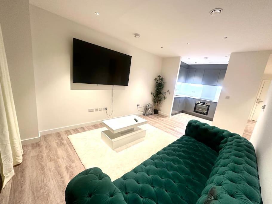 Apartment Luxury 2 Bed *