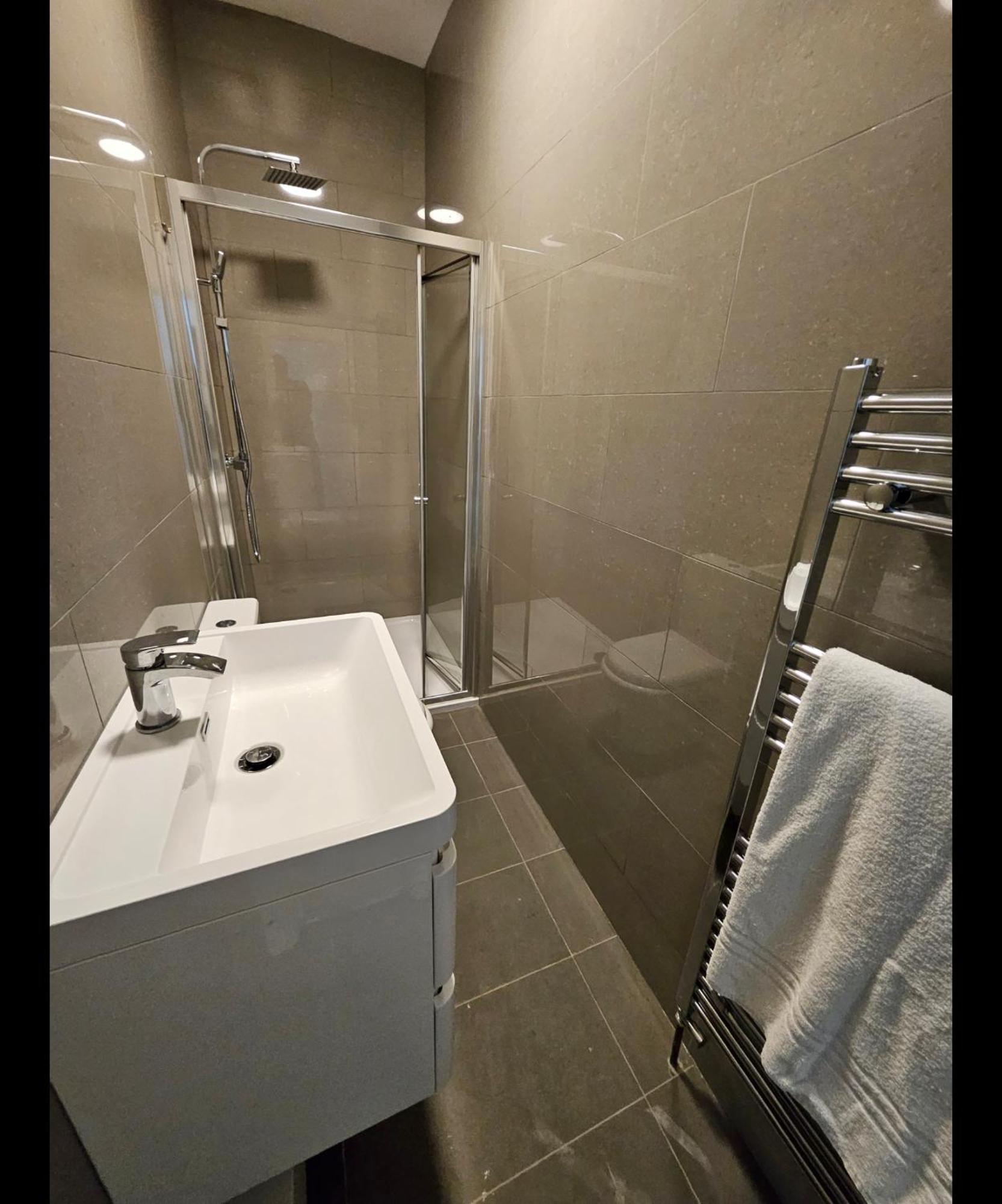 Mia Residence, Waterloo 4bed Apa Appartement *