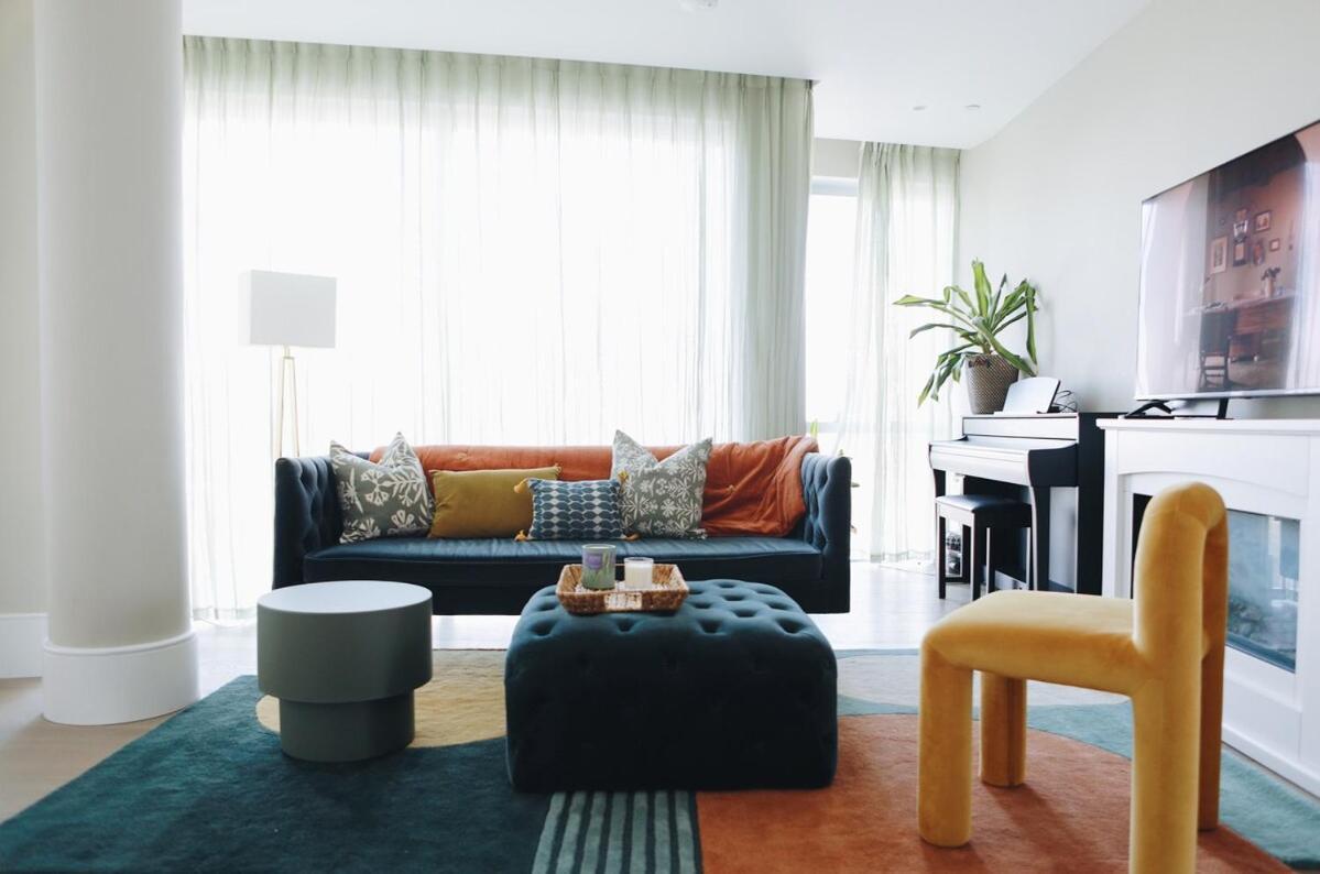 Apartment O2- Luxurious 3bd Flat With Stunning View Balcony London