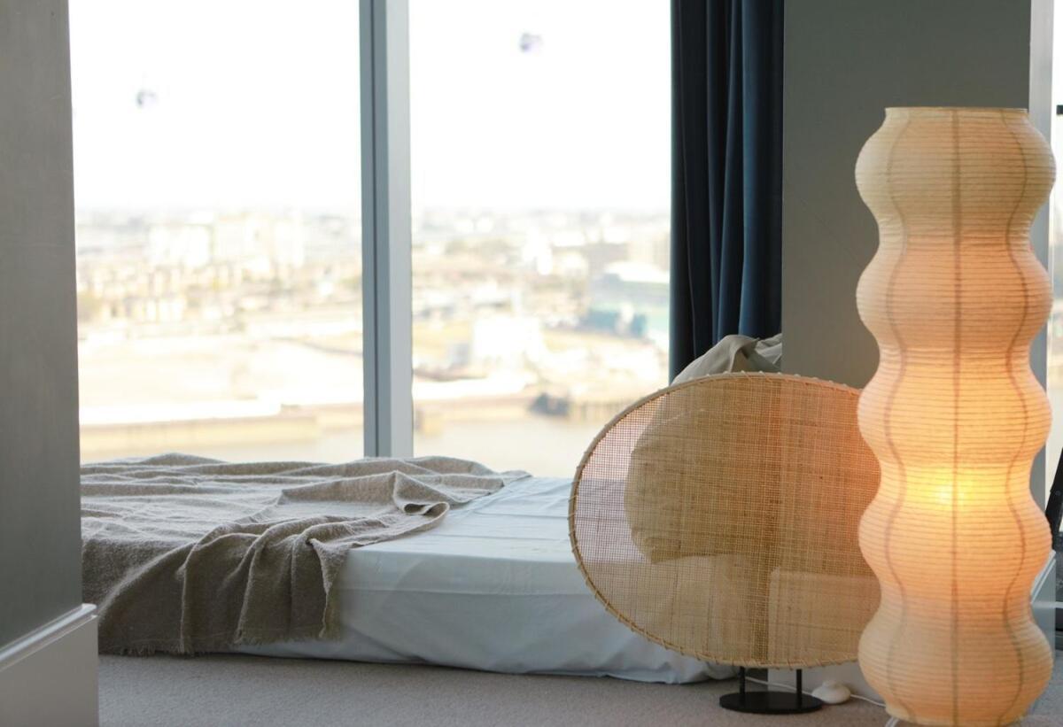 Apartment O2- Luxurious 3bd Flat With Stunning View Balcony *