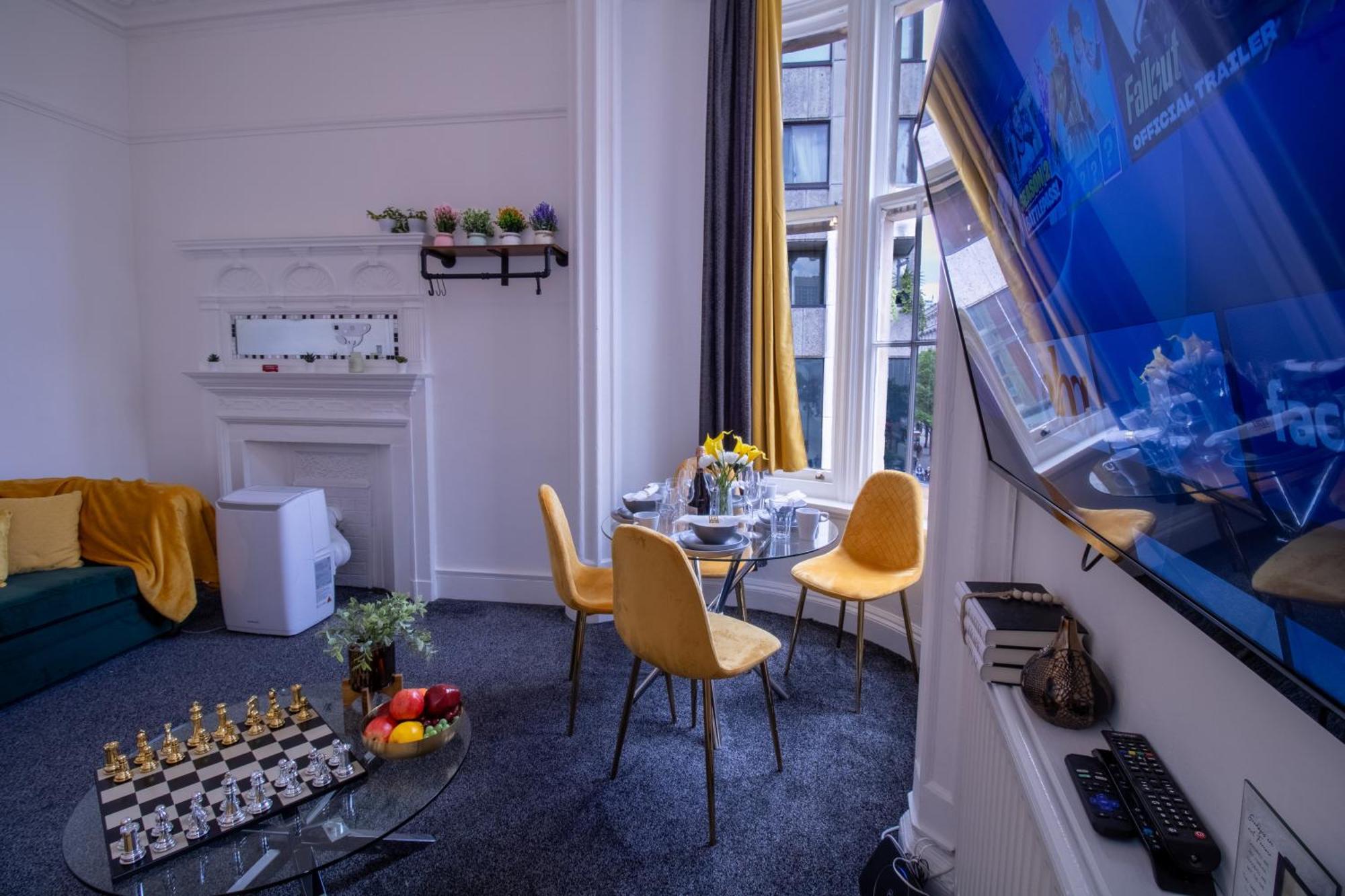 Elegant 3 Bedroom On Oxford Street Luxury Living In 2gc * London