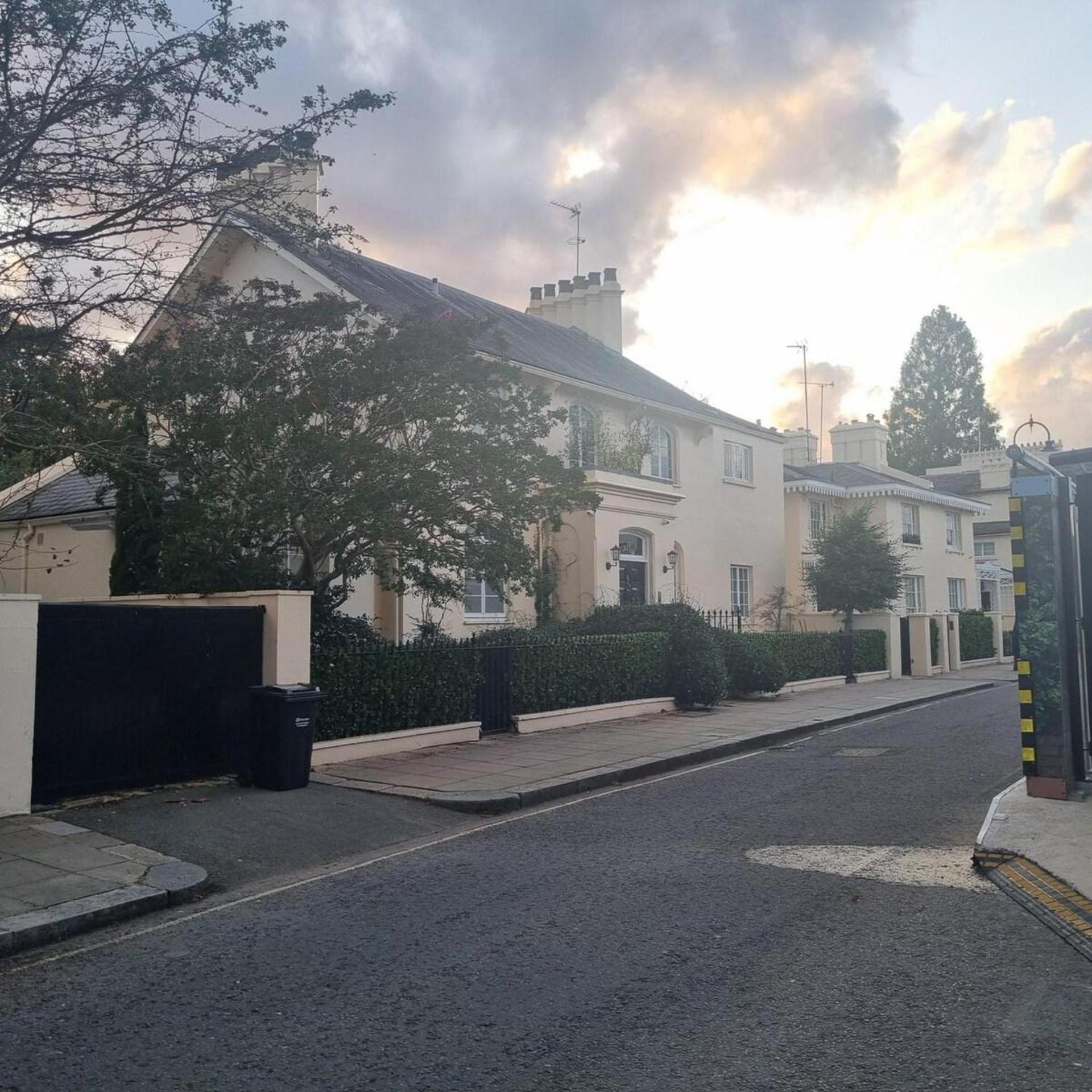 Park Village Luxury House - *