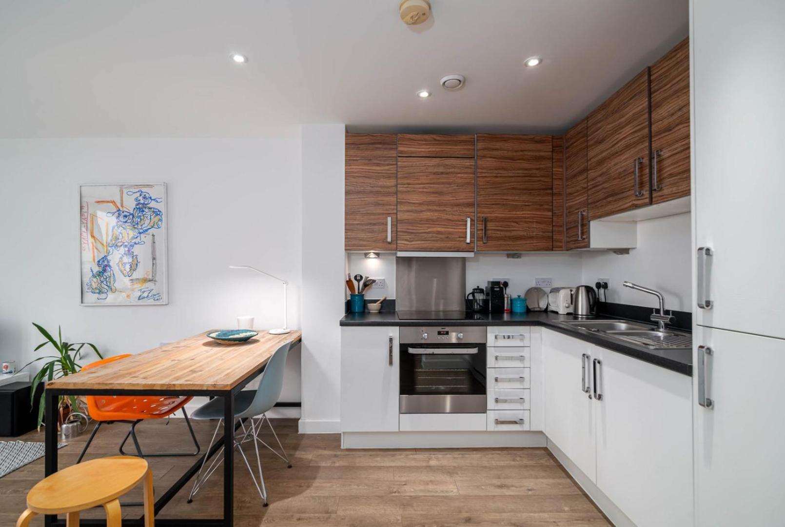 Guestready - Chic With Balcony In Lejlighed