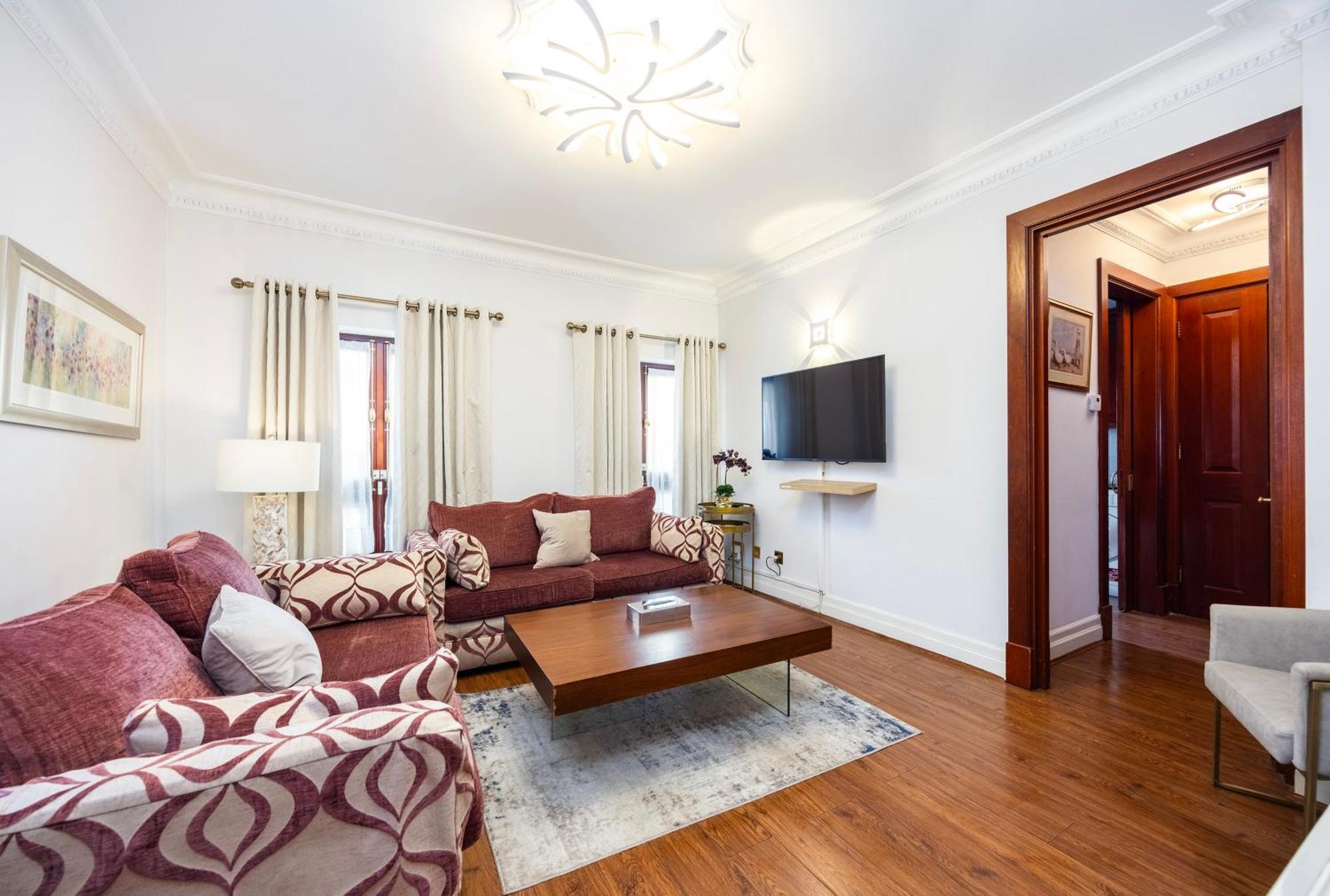 Carlton Court - Mayfair 5*
