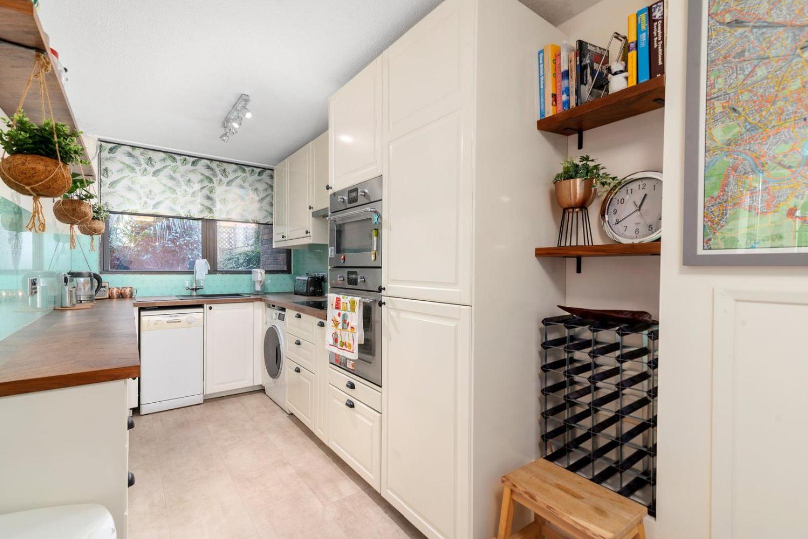 Semesterbostad Guestready - Beautiful 2br Townhouse W Garden