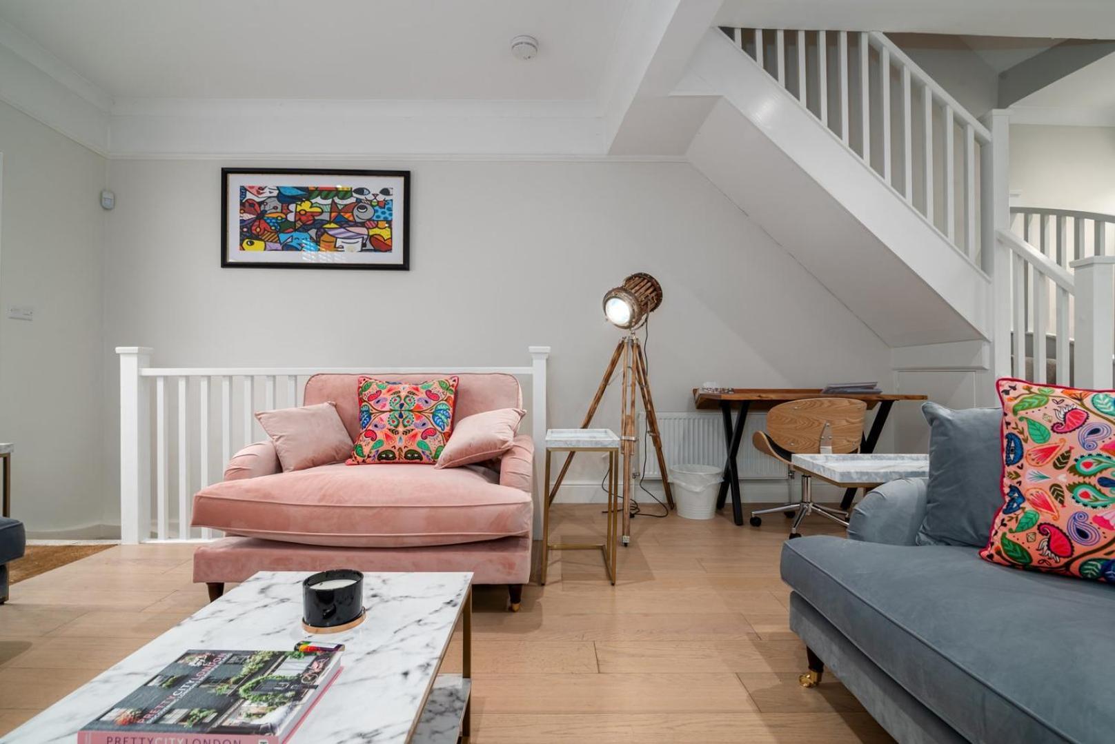 Ferienhaus Guestready - Family With Garden For 6 London