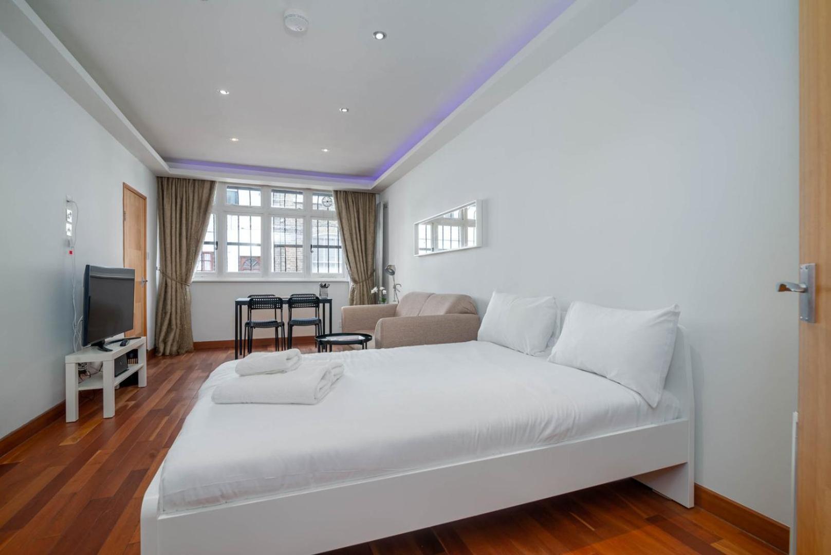 Leilighet Guestready - Central Converted Mews In Bayswater London