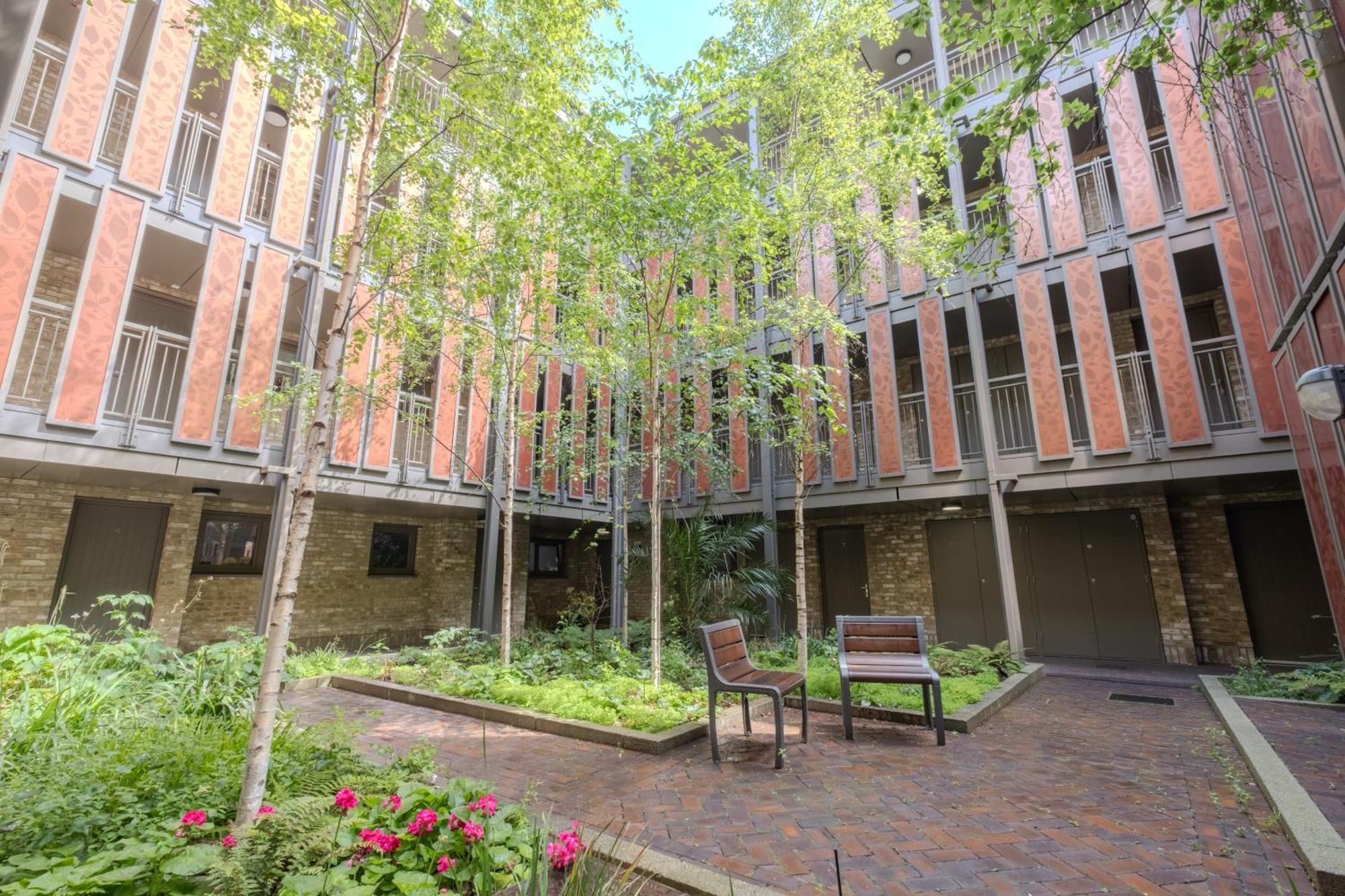 Brand New Flat With Car Park Appartement Londres