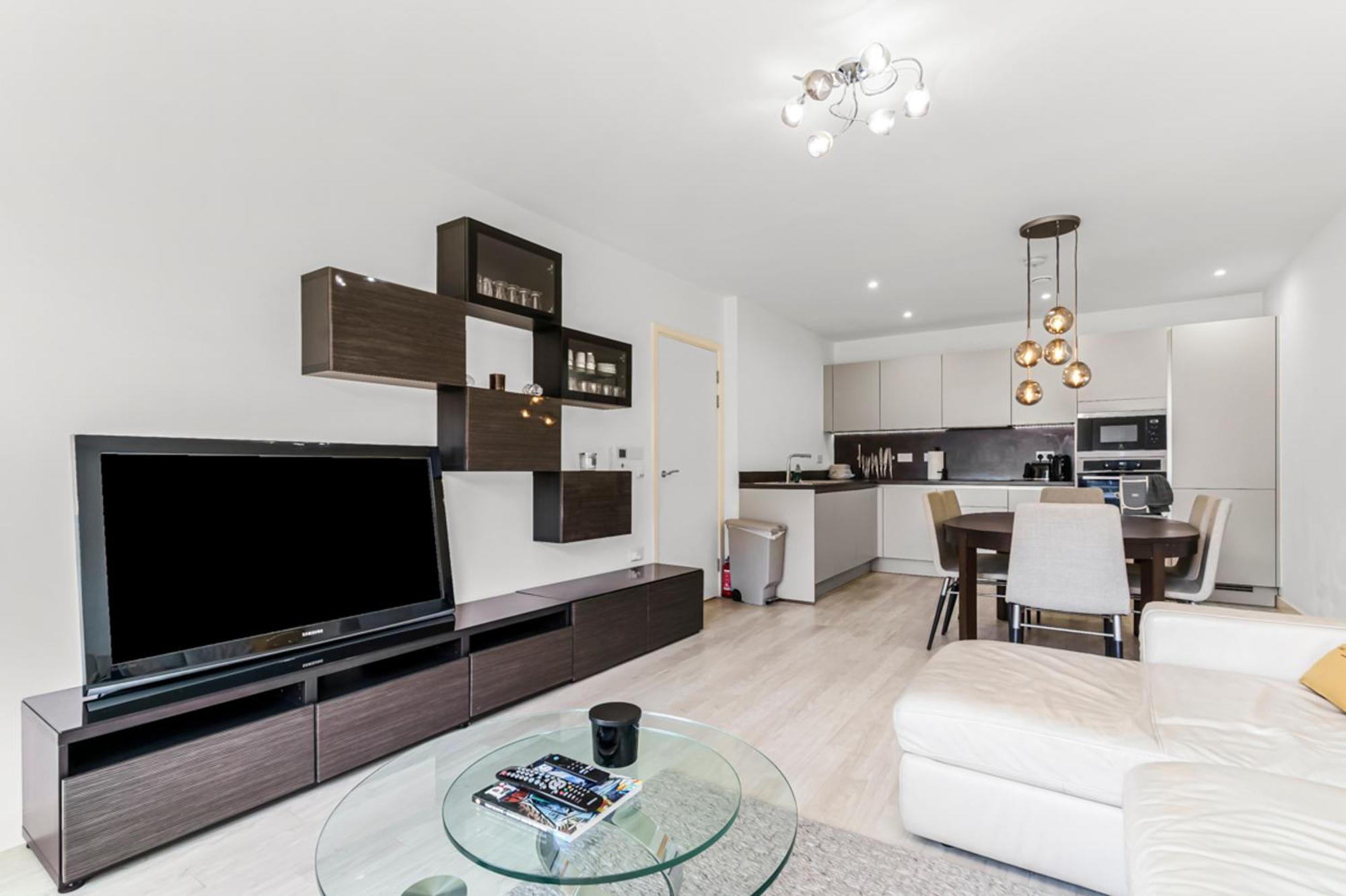 Stylish Surrey Quays - 10 Mins From Station Appartamento