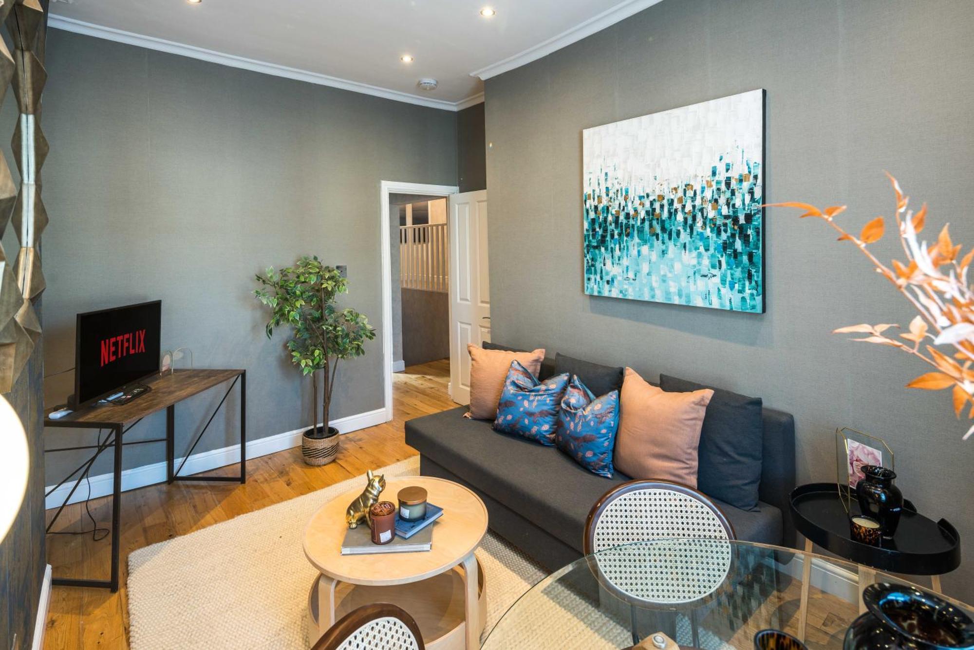 Wg2 New Kensington-olympia-central -westfields London