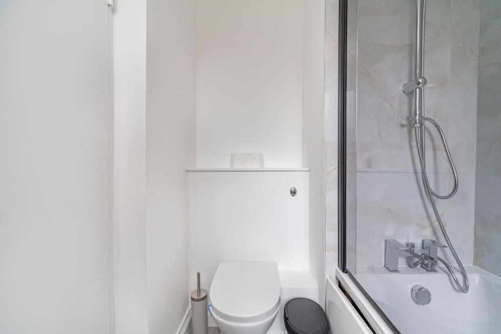 Lejlighed Elegant Retreat 1-bed Near London