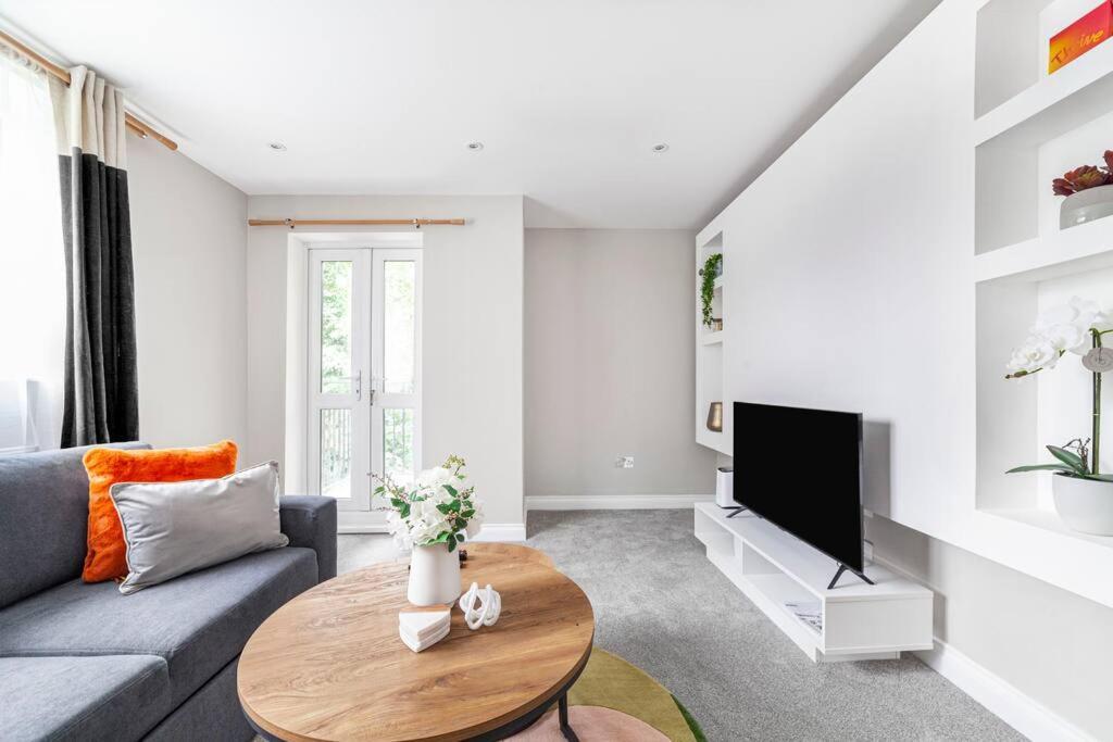 Lejlighed Elegant Retreat 1-bed Near *